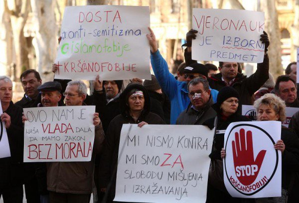 Vrhovni sud odbacio tužbu lezbijske „Kontre“ i potvrdio pravo na vjeroispovijed u slučaju vjeroučiteljice Ćorić Mudrovčić